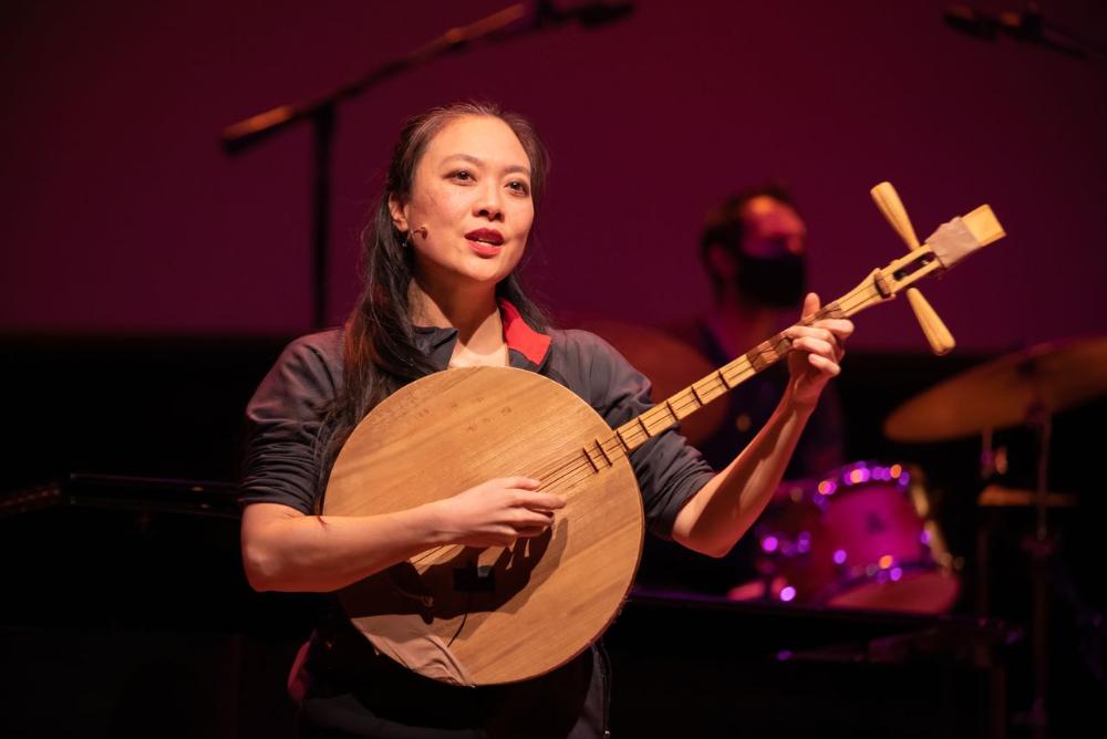 Jen Shyu with instrument