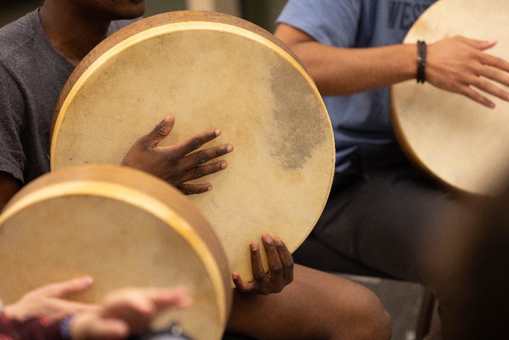 middle eastern music ensemble drums